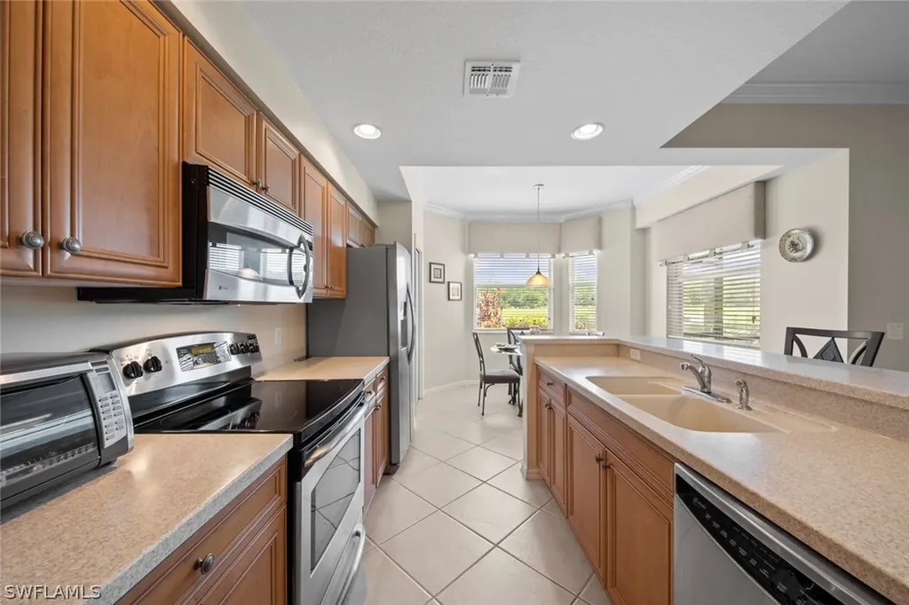 10265 Heritage Bay Boulevard Naples FL 34120