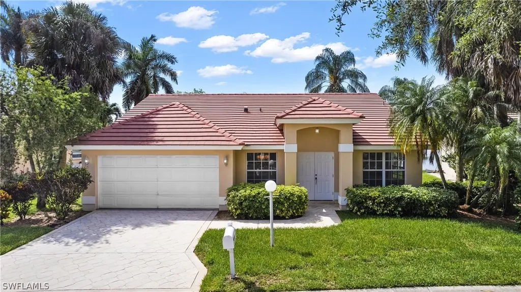 12411 Eagle Pointe Circle Fort Myers FL 33913