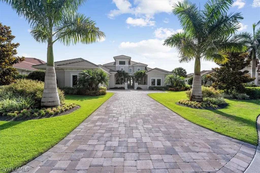 4235 Cortland Way Naples FL 34119