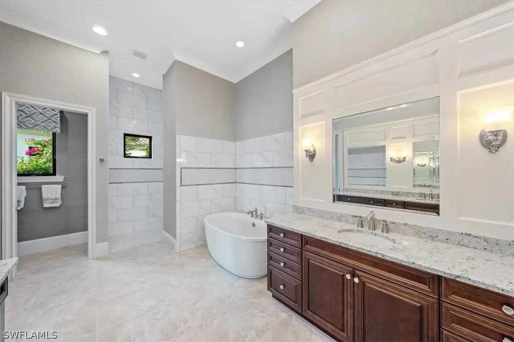 4235 Cortland Way Naples FL 34119