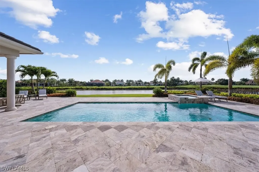 4235 Cortland Way Naples FL 34119