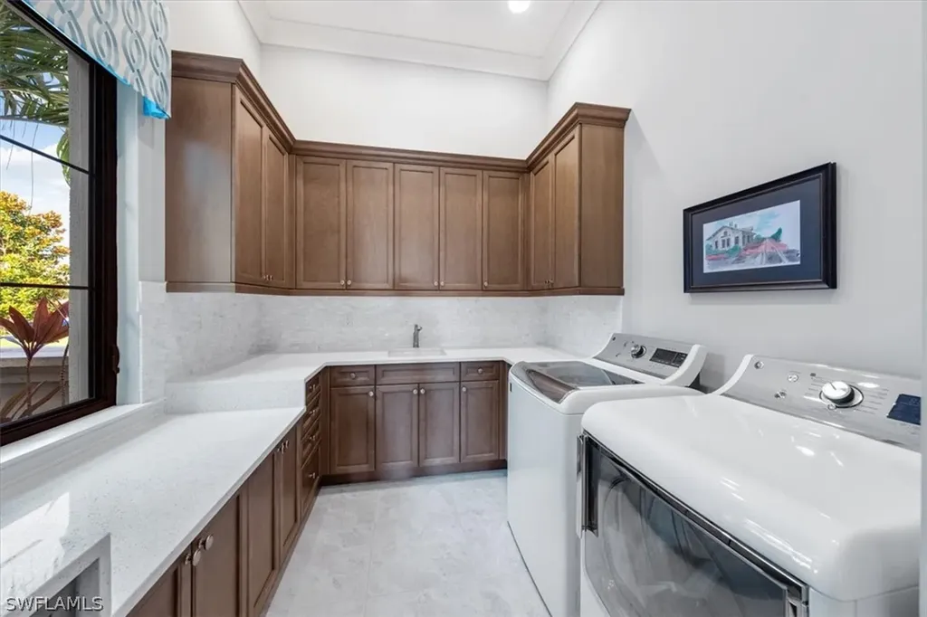 4235 Cortland Way Naples FL 34119