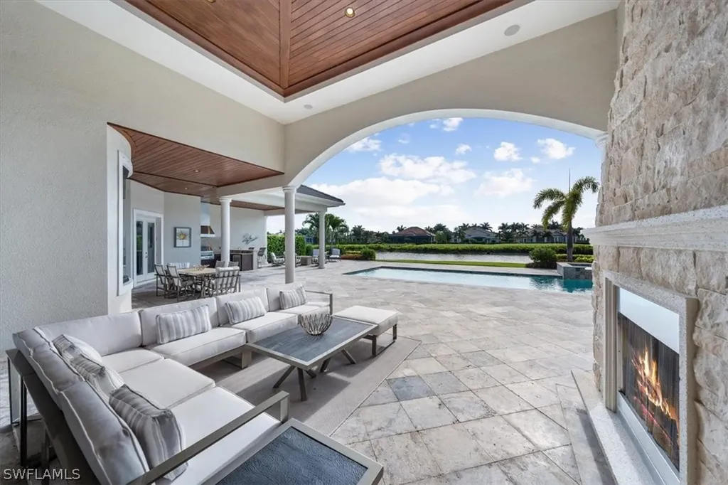 4235 Cortland Way Naples FL 34119