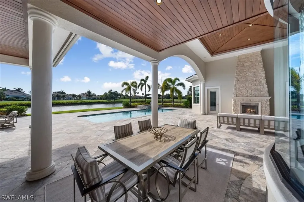 4235 Cortland Way Naples FL 34119