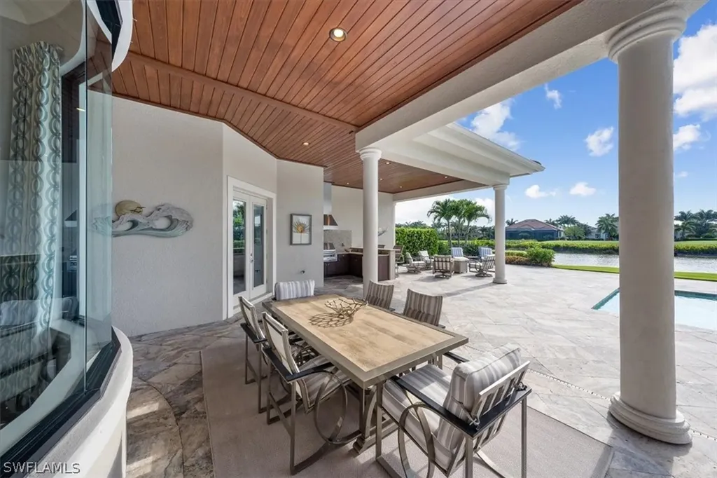 4235 Cortland Way Naples FL 34119