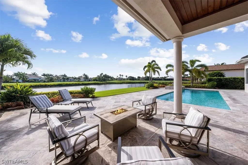 4235 Cortland Way Naples FL 34119