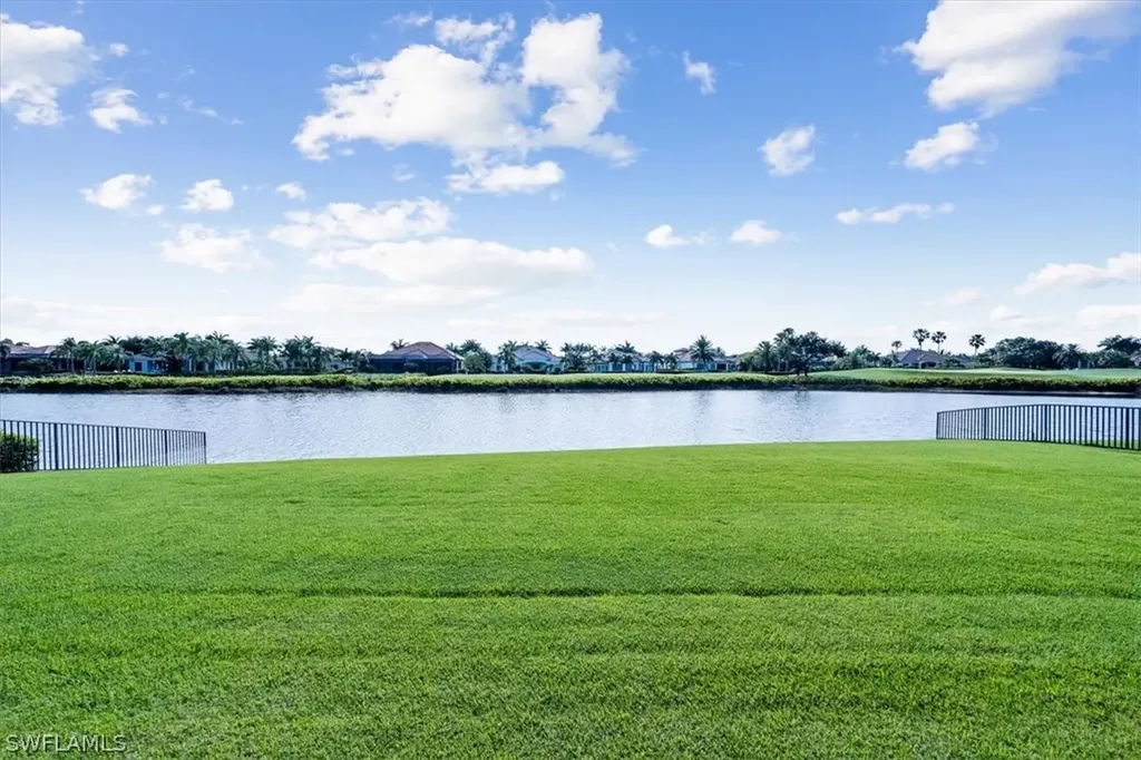 4235 Cortland Way Naples FL 34119