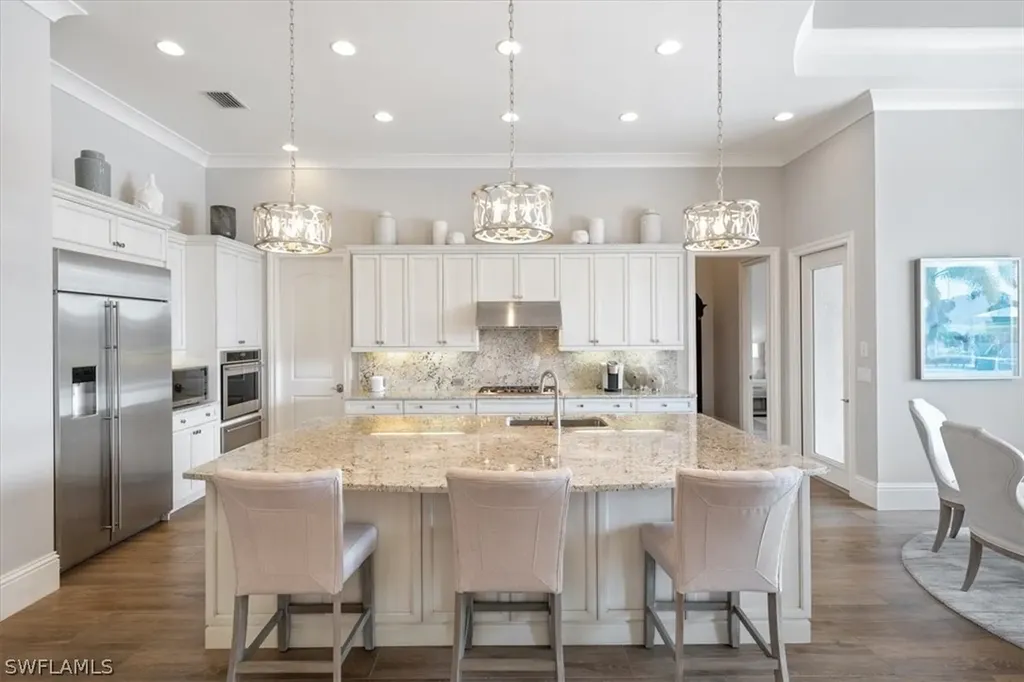 4235 Cortland Way Naples FL 34119