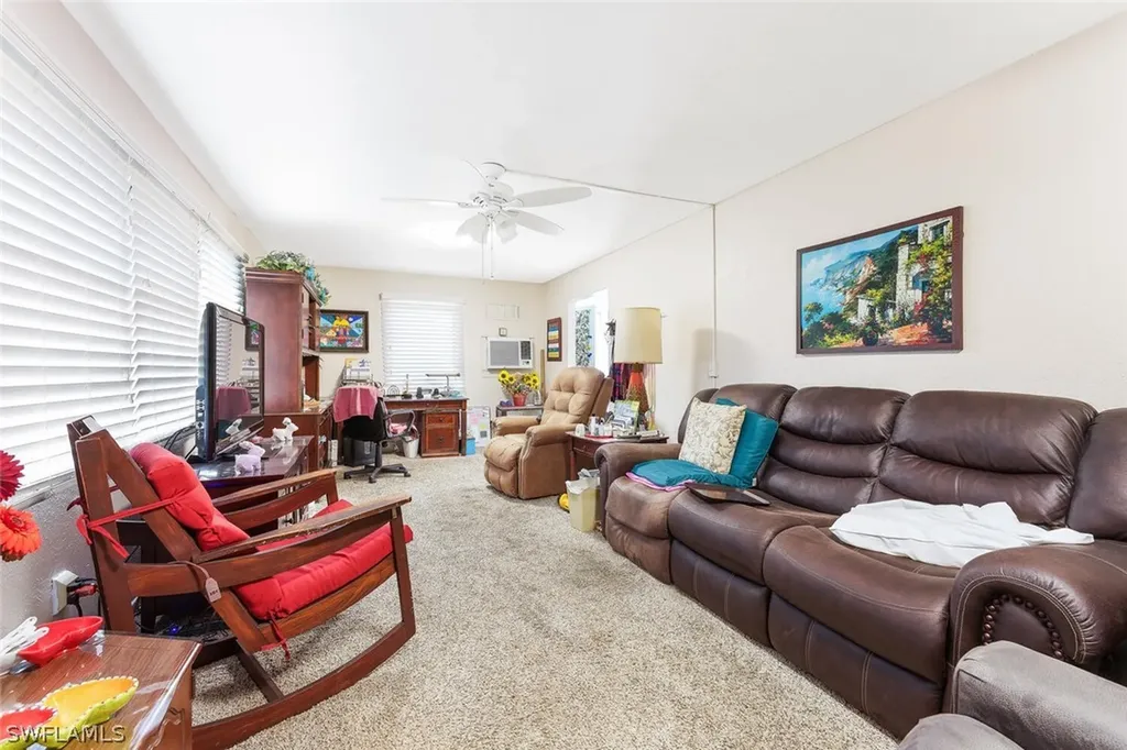 179 Esther Street Naples FL 34104