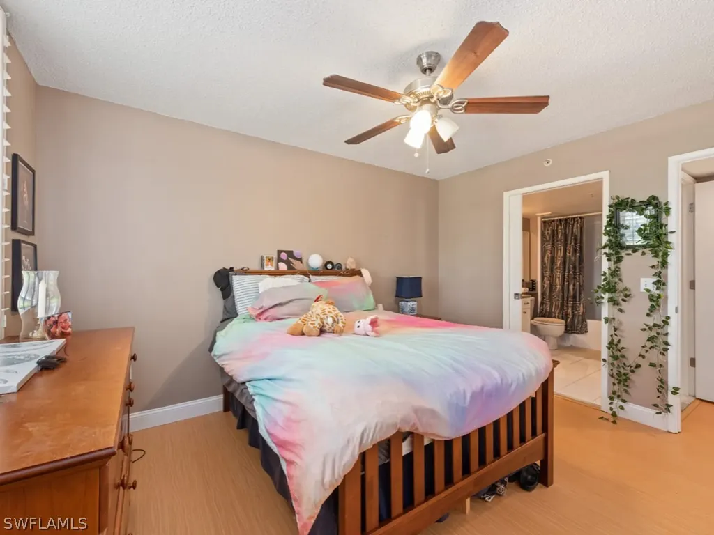 1170 Wildwood Lakes Boulevard Naples FL 34104