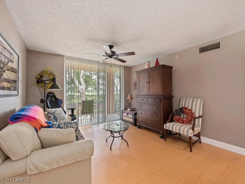 1170 Wildwood Lakes Boulevard Naples FL 34104