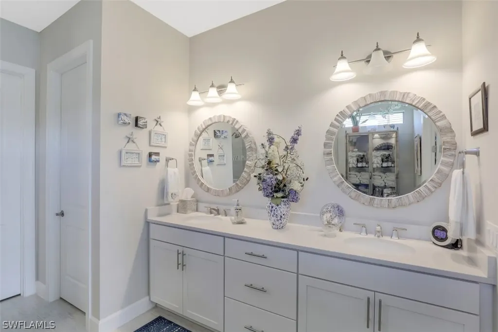 14358 Pine Hollow Drive Estero FL 33928