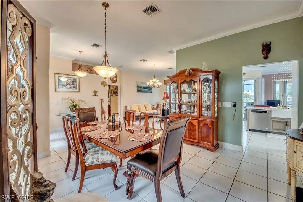 1749 SE 44th Terrace Cape Coral FL 33904