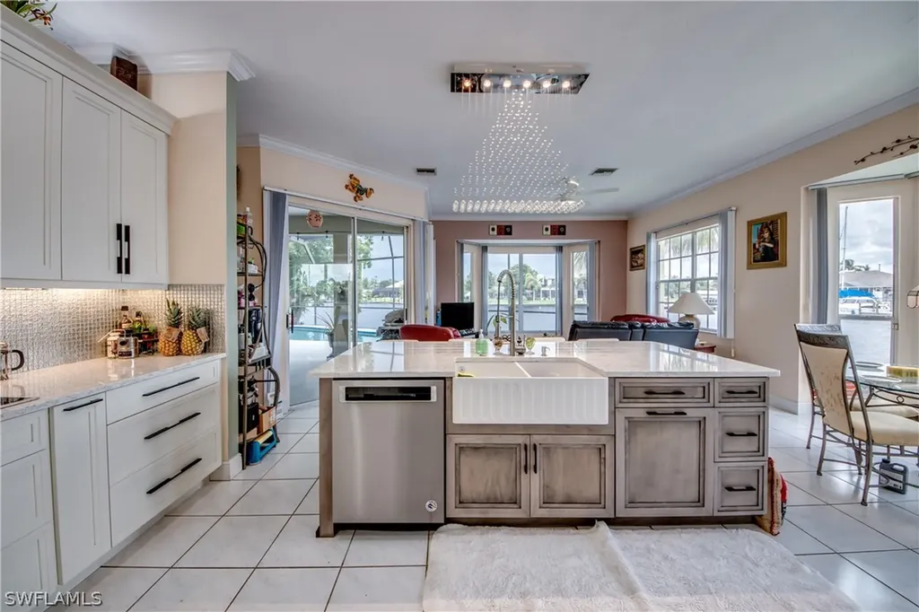 1749 SE 44th Terrace Cape Coral FL 33904