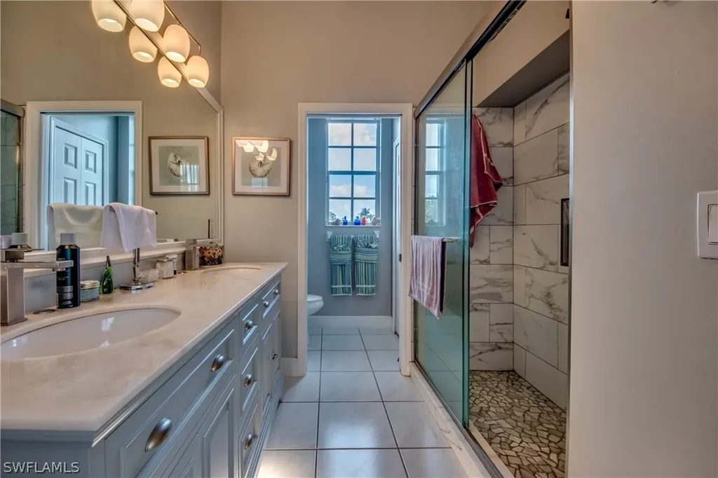 1749 SE 44th Terrace Cape Coral FL 33904