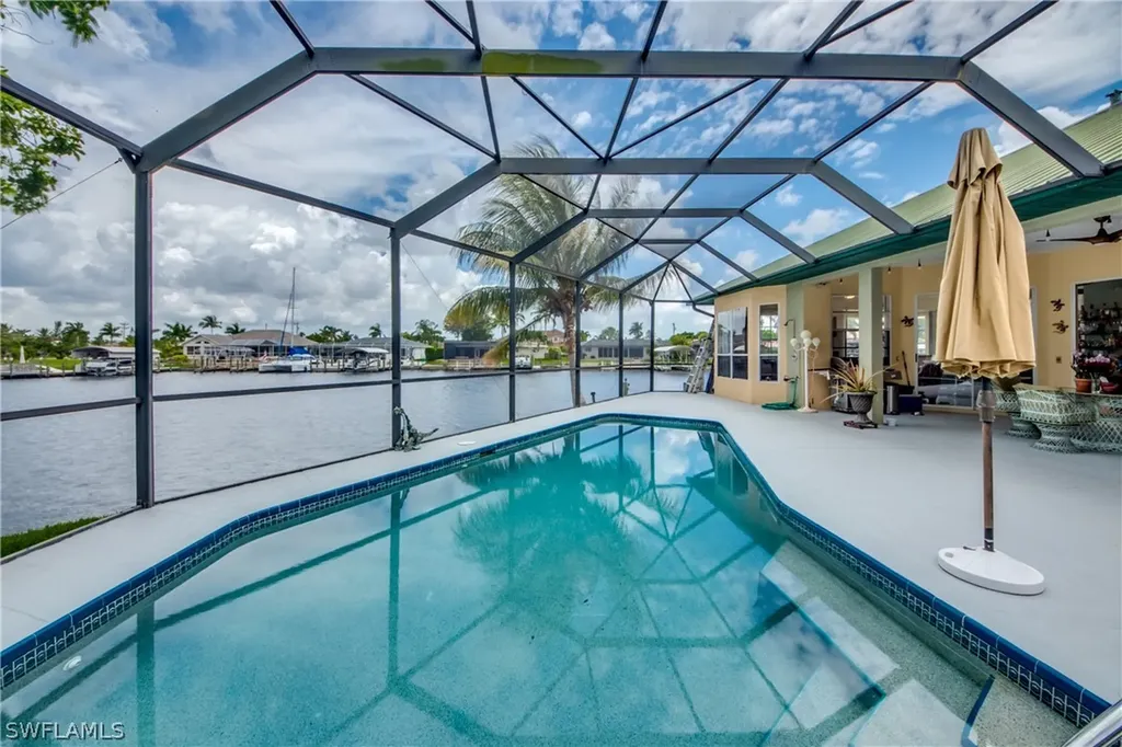 1749 SE 44th Terrace Cape Coral FL 33904