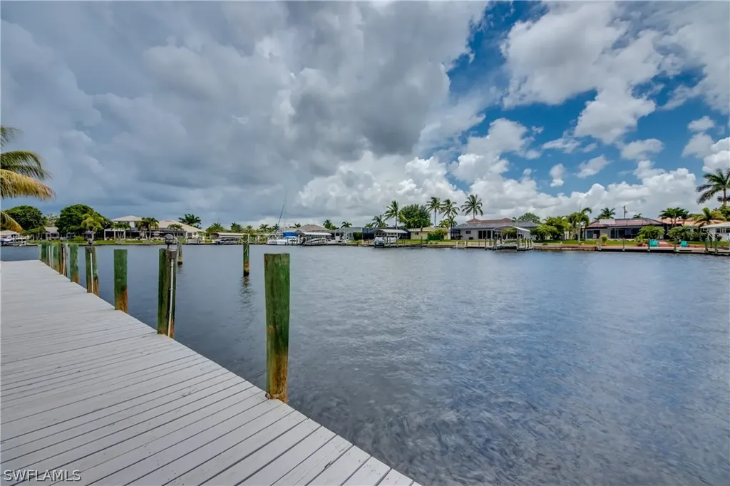1749 SE 44th Terrace Cape Coral FL 33904