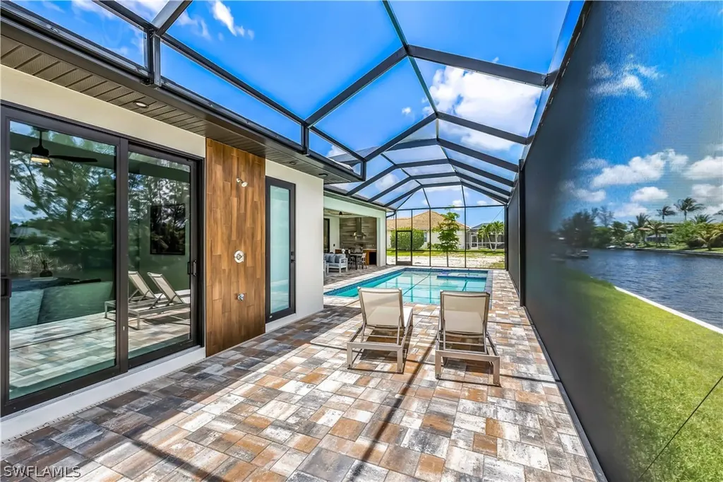 2107 SW 40th Street Cape Coral FL 33914
