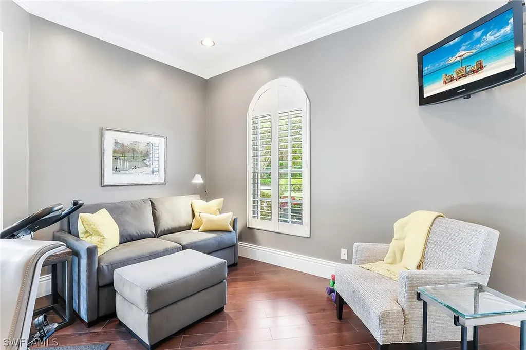 5130 Kensington High Street Naples FL 34105