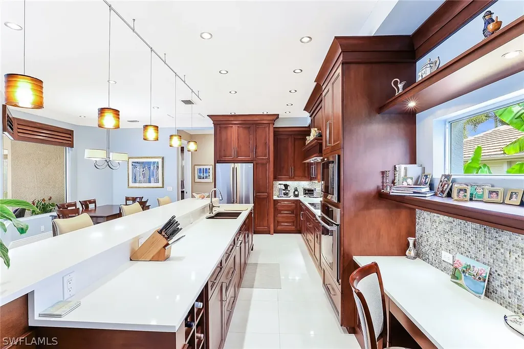 5130 Kensington High Street Naples FL 34105