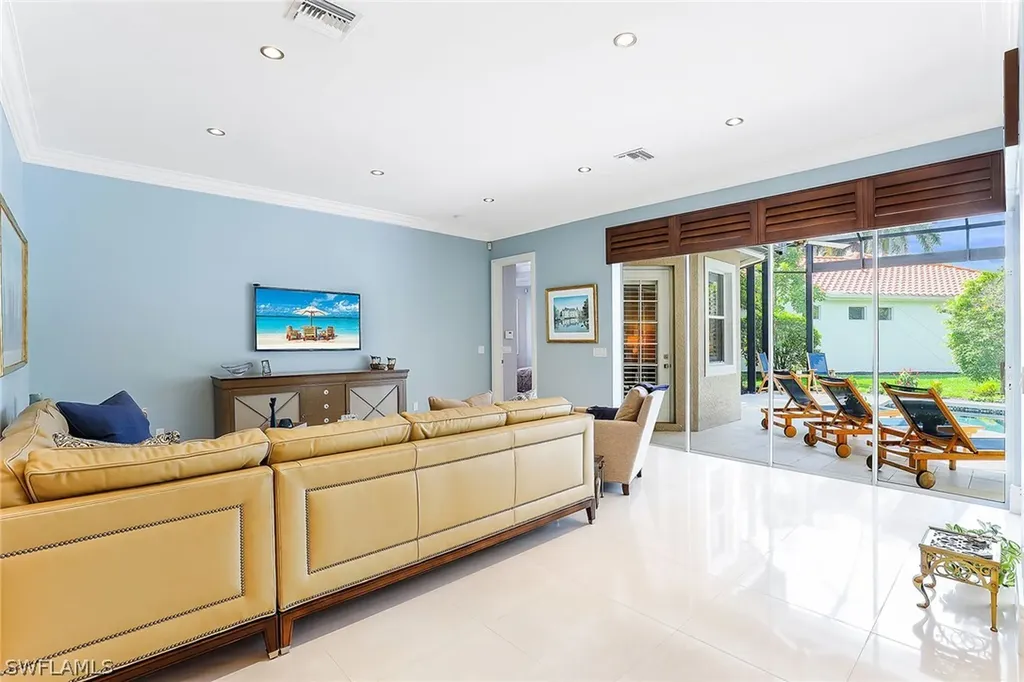 5130 Kensington High Street Naples FL 34105