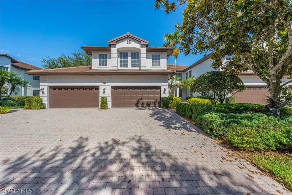 Naples FL, 4445 Dover Court, Unit 8-801