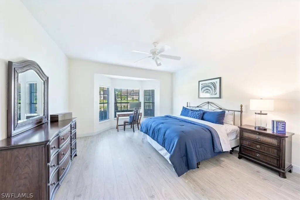 4445 Dover Court Naples FL 34105