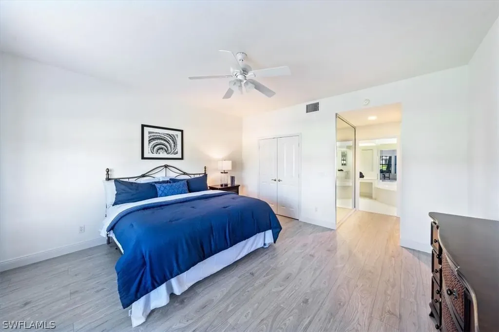 4445 Dover Court Naples FL 34105