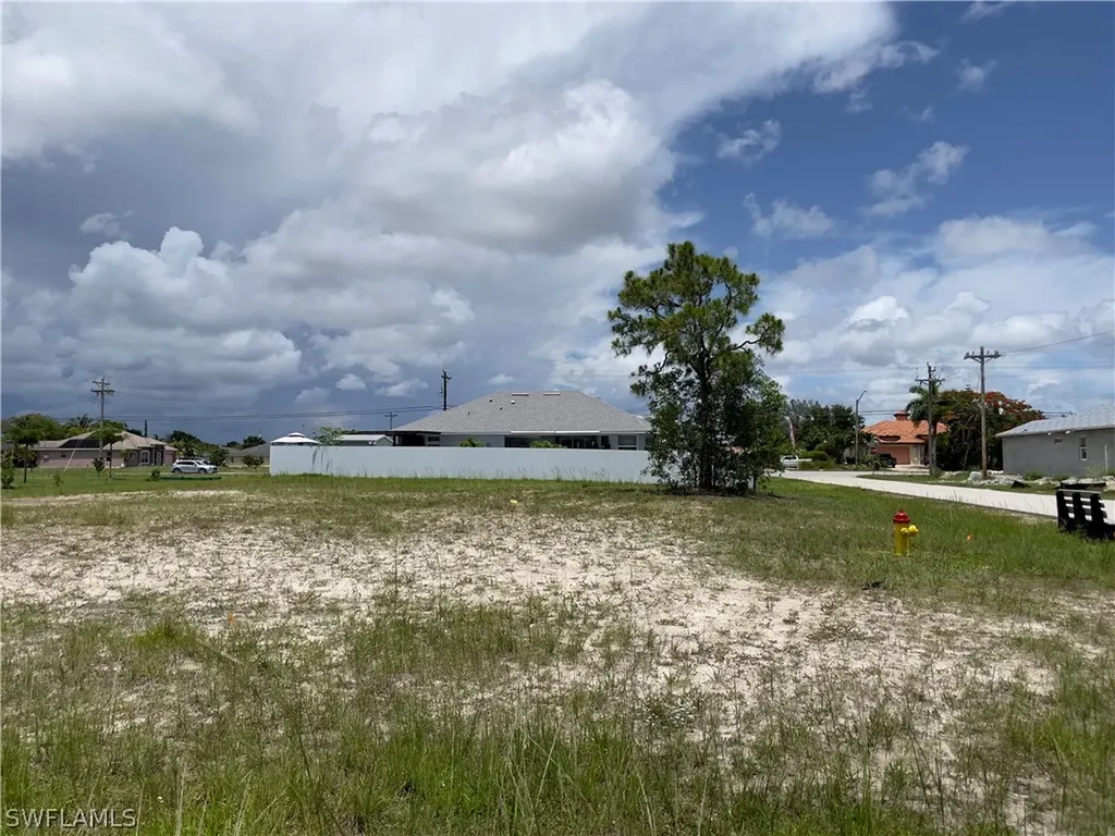 3009 SW 16th Place Cape Coral FL 33914