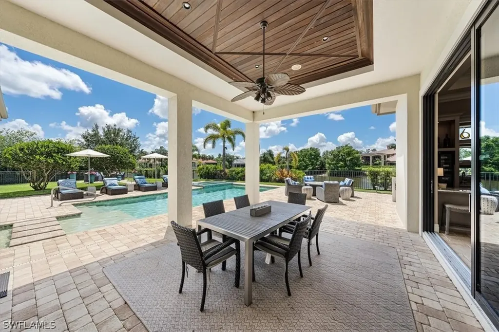6089 Tamworth Court Naples FL 34119