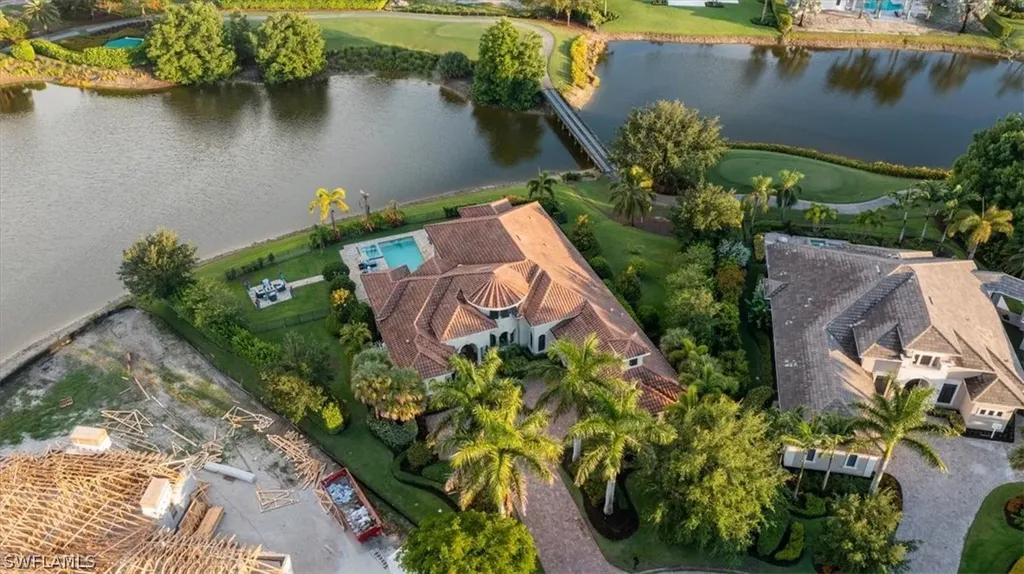 6089 Tamworth Court Naples FL 34119