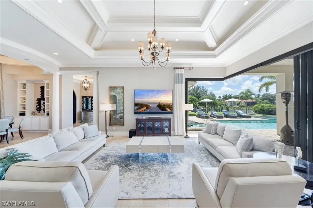 6089 Tamworth Court Naples FL 34119