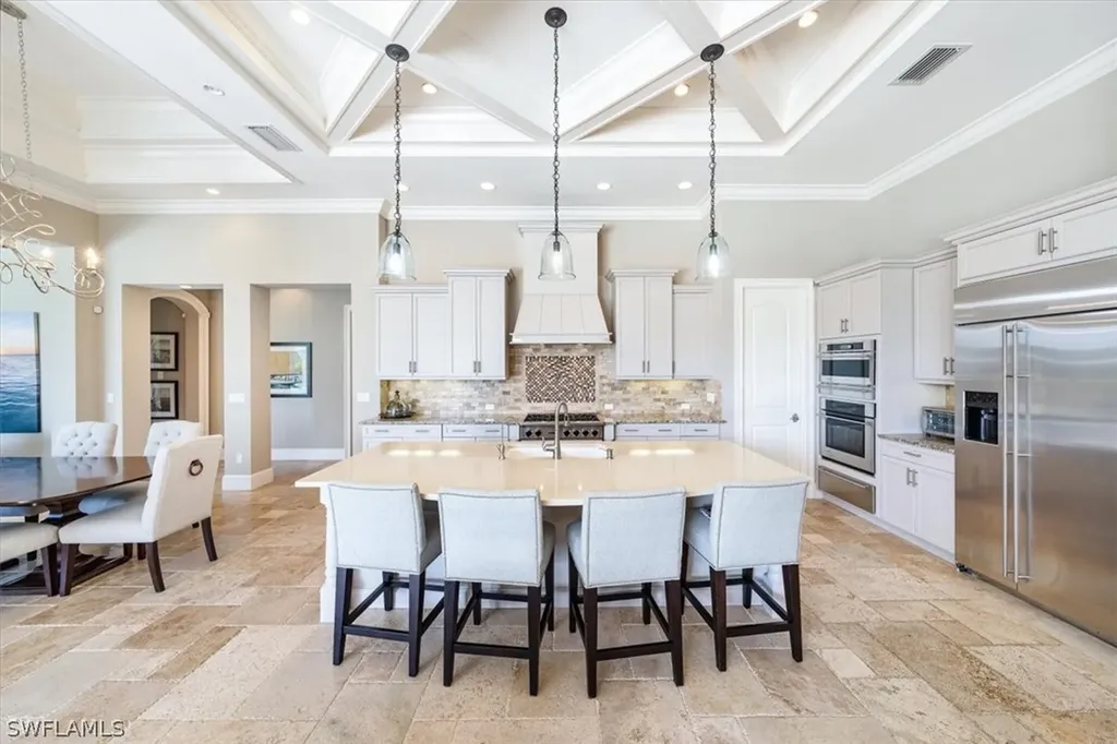 6089 Tamworth Court Naples FL 34119
