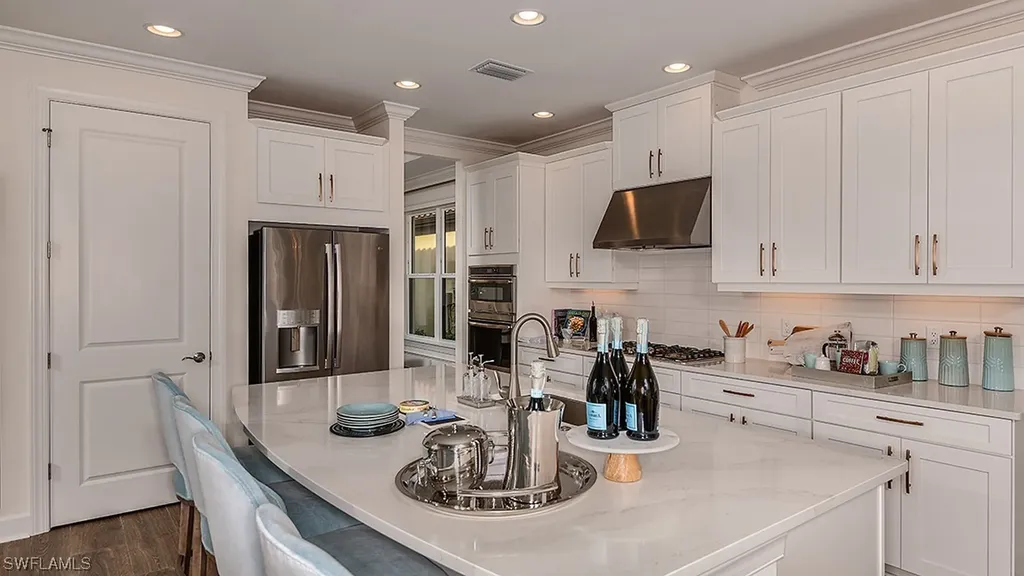 8405 Rosa Court Naples FL 34114