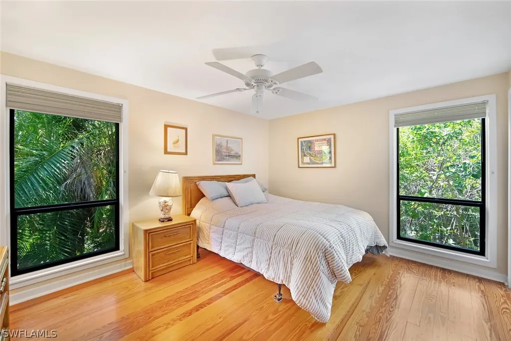 1031 Bird Watch Way Sanibel FL 33957