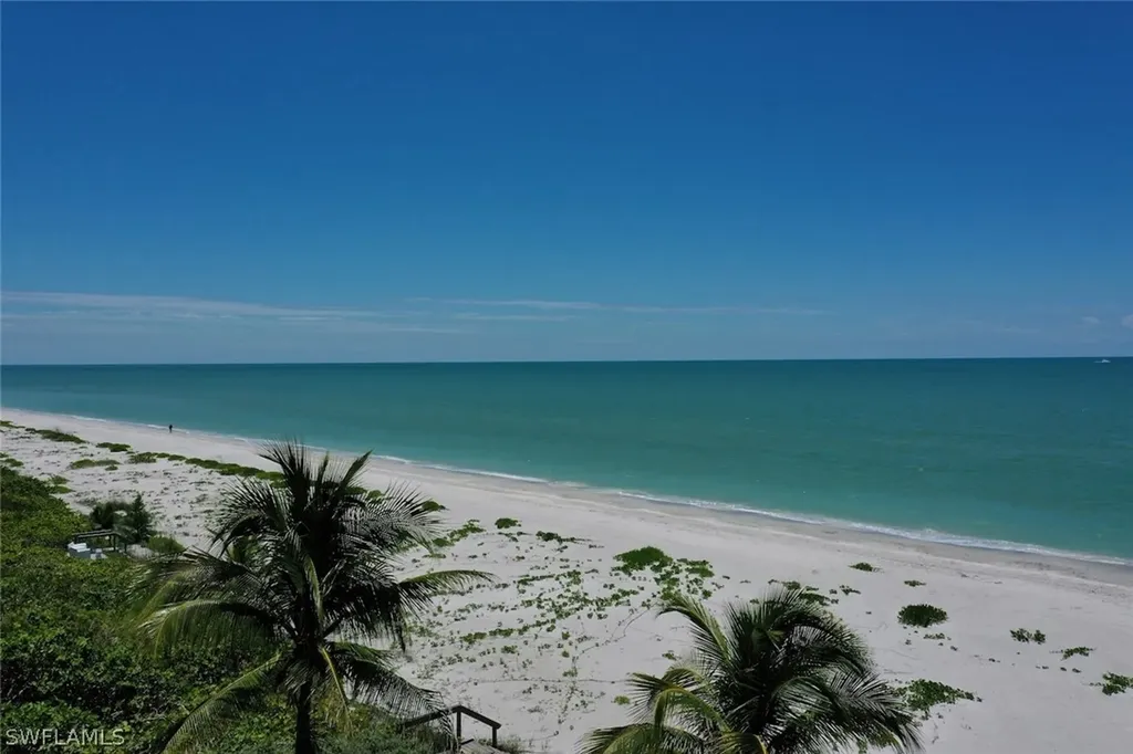 1031 Bird Watch Way Sanibel FL 33957