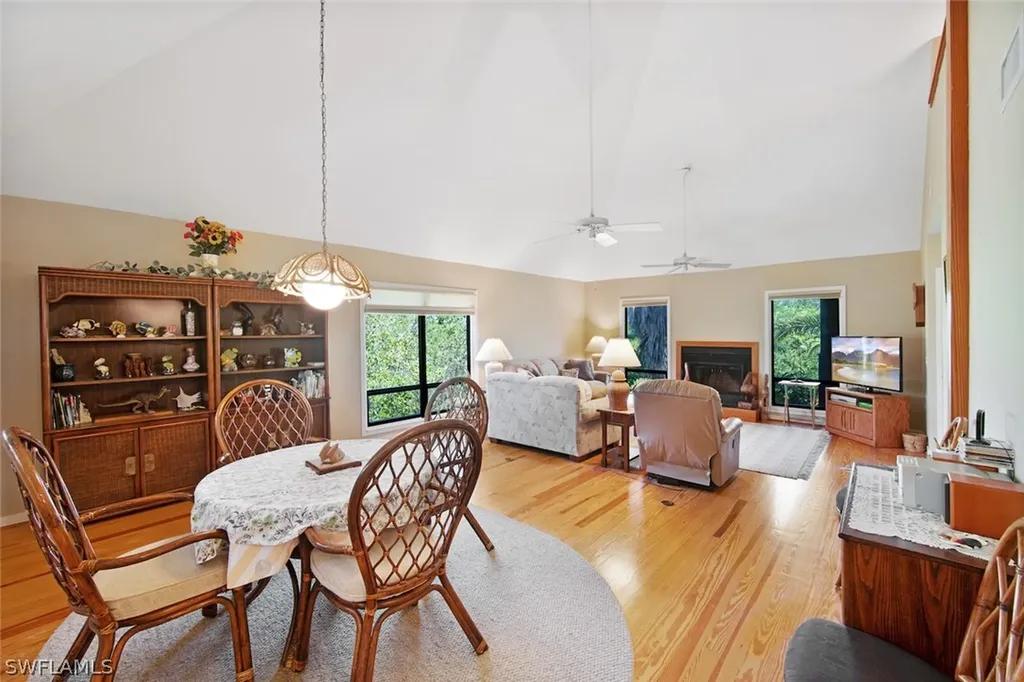 1031 Bird Watch Way Sanibel FL 33957