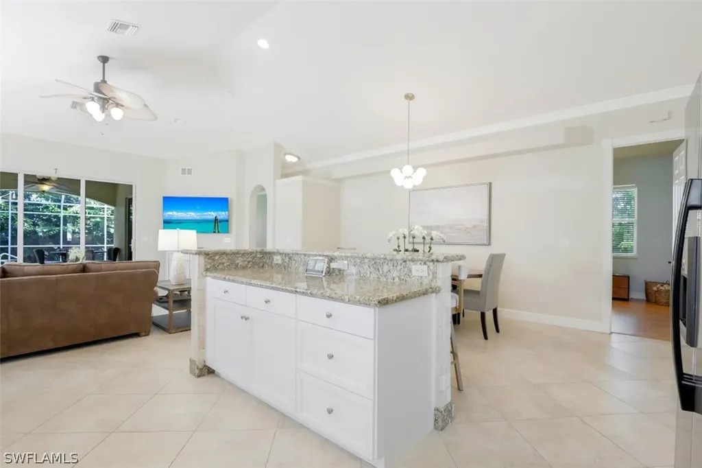 796 96th Avenue N Naples FL 34108