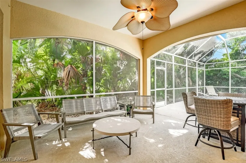 796 96th Avenue N Naples FL 34108