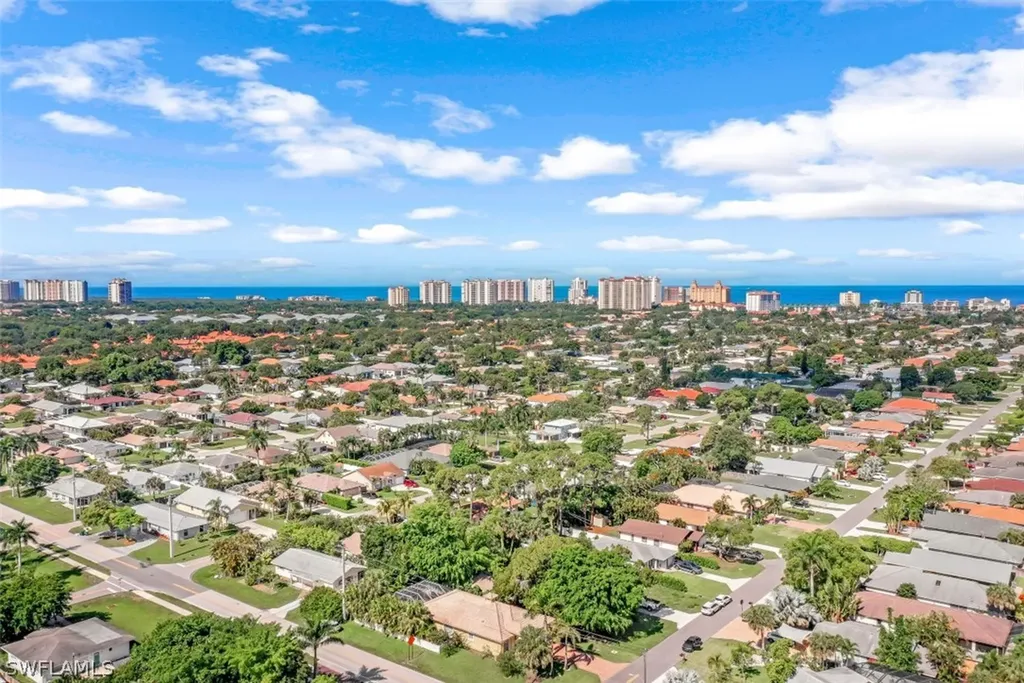 796 96th Avenue N Naples FL 34108