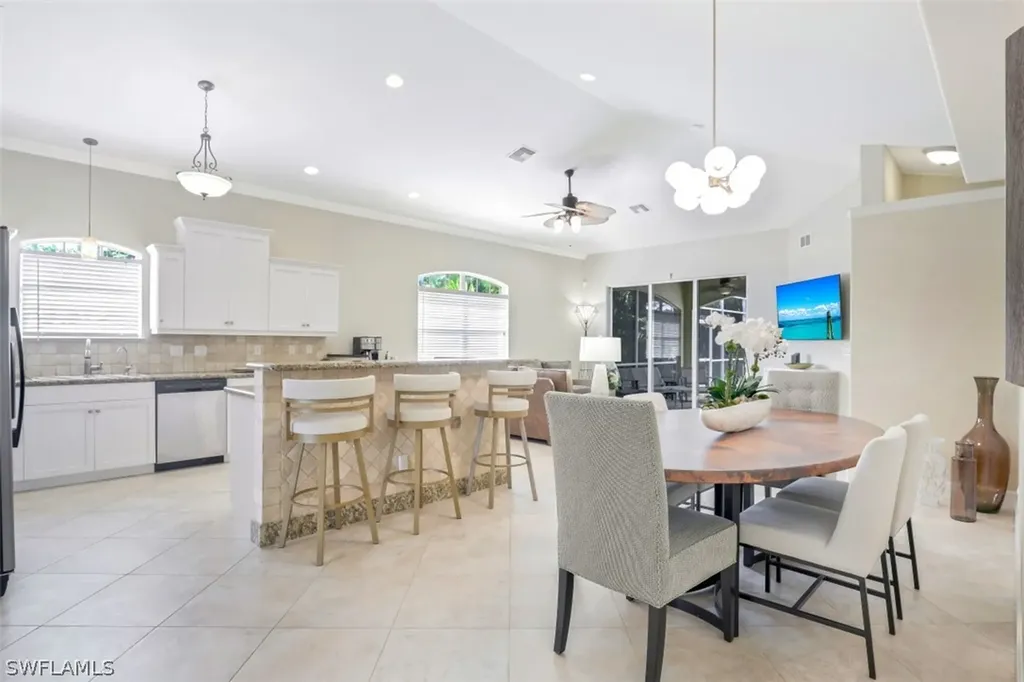 796 96th Avenue N Naples FL 34108