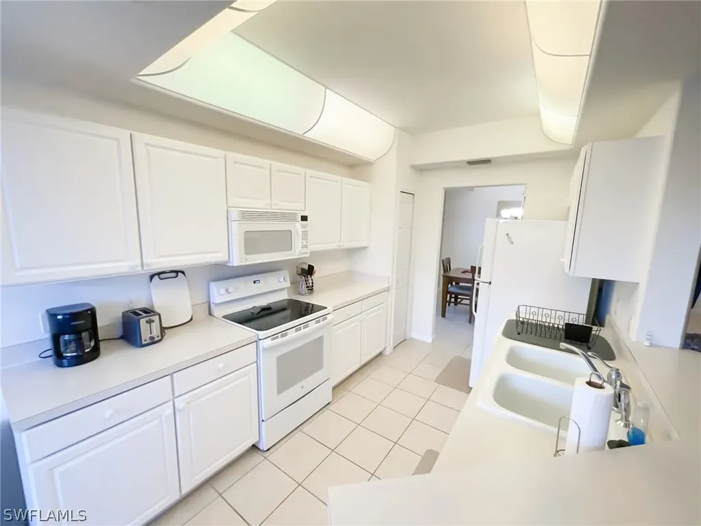 9582 Hemingway Lane Fort Myers FL 33913
