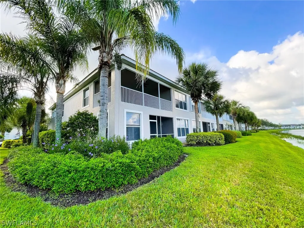 9582 Hemingway Lane Fort Myers FL 33913