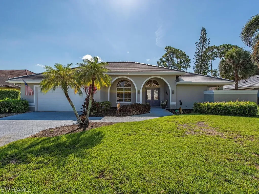 183 Muirfield Circle Naples FL 34113
