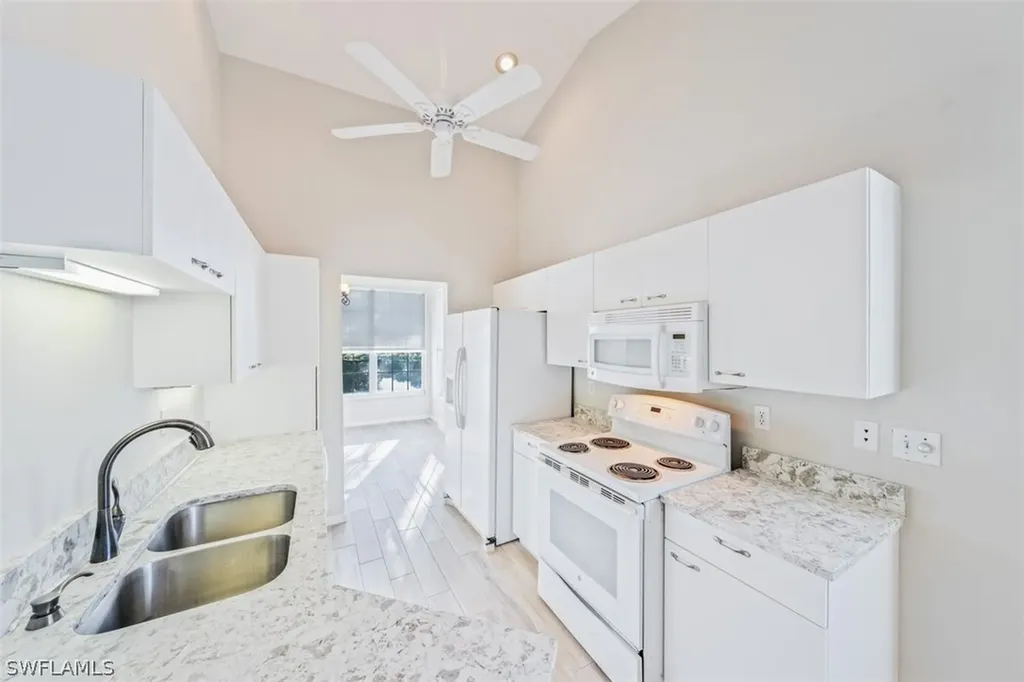 65 Silver Oaks Circle Naples FL 34119