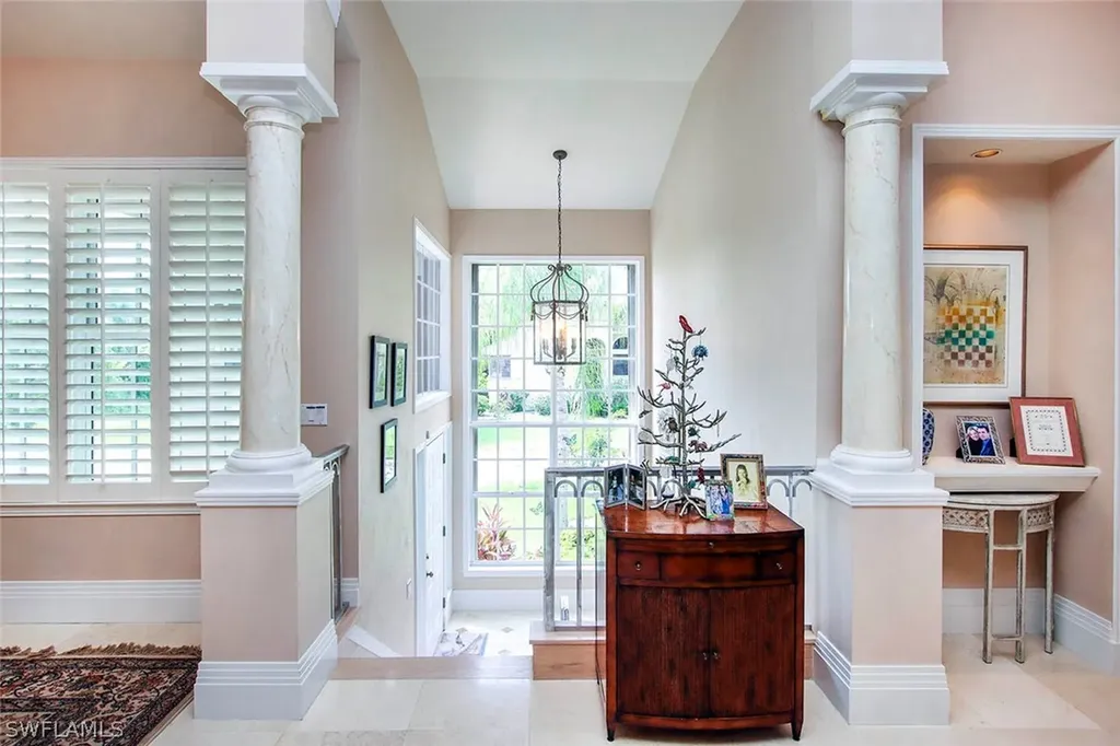1260 Par View Drive Sanibel FL 33957