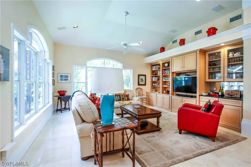 1260 Par View Drive Sanibel FL 33957