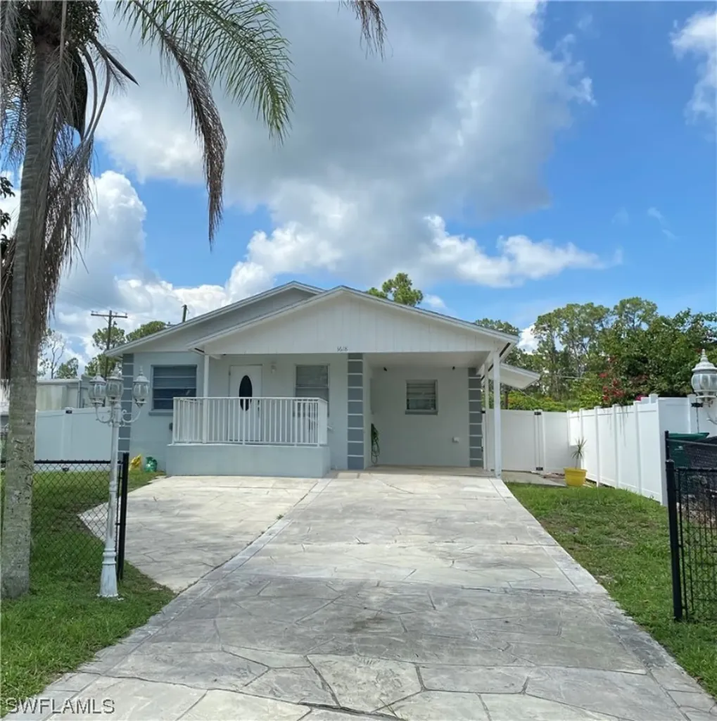 3618 Poplar Way Naples FL 34112