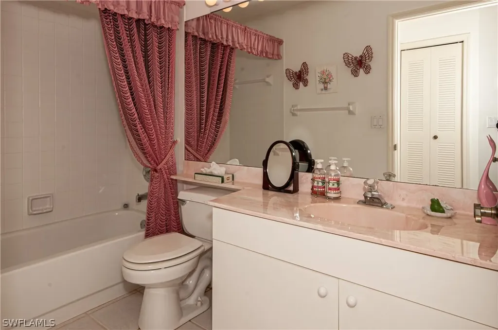 24821 Lakemont Cove Lane Bonita Springs FL 34134