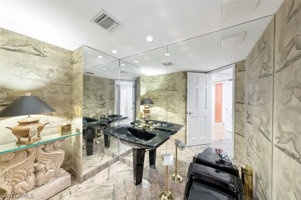 8111 Bay Colony Drive Naples FL 34108